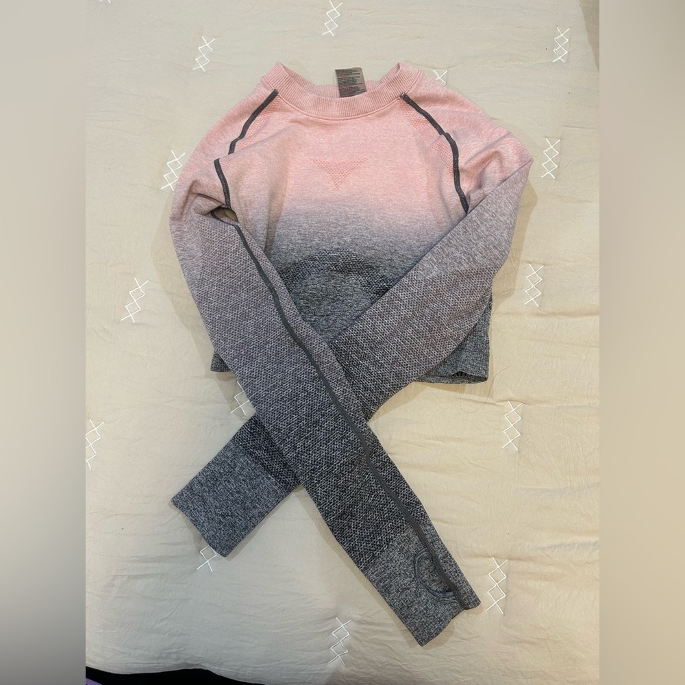Gymshark Be A Visionary Ombre Cropped Longsleeve size S